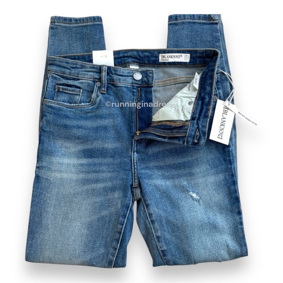 NWT BlankNYC The Bond Mid Rise Destructed Skinny Jean Sustainable Denim Size 27 - Picture 3 of 16
